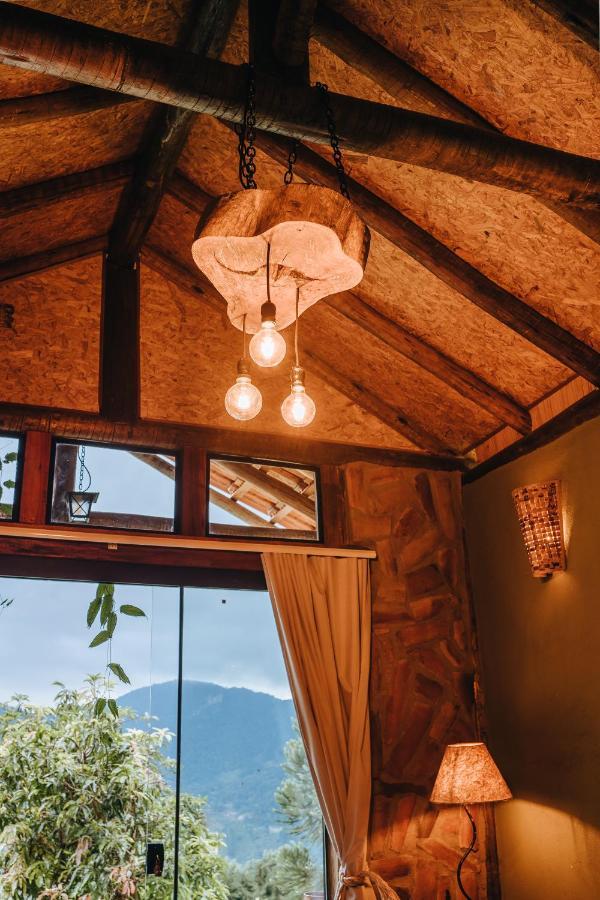 Chale Refugio Da Pedra Sp Villa Sao Bento do Sapucai Bagian luar foto
