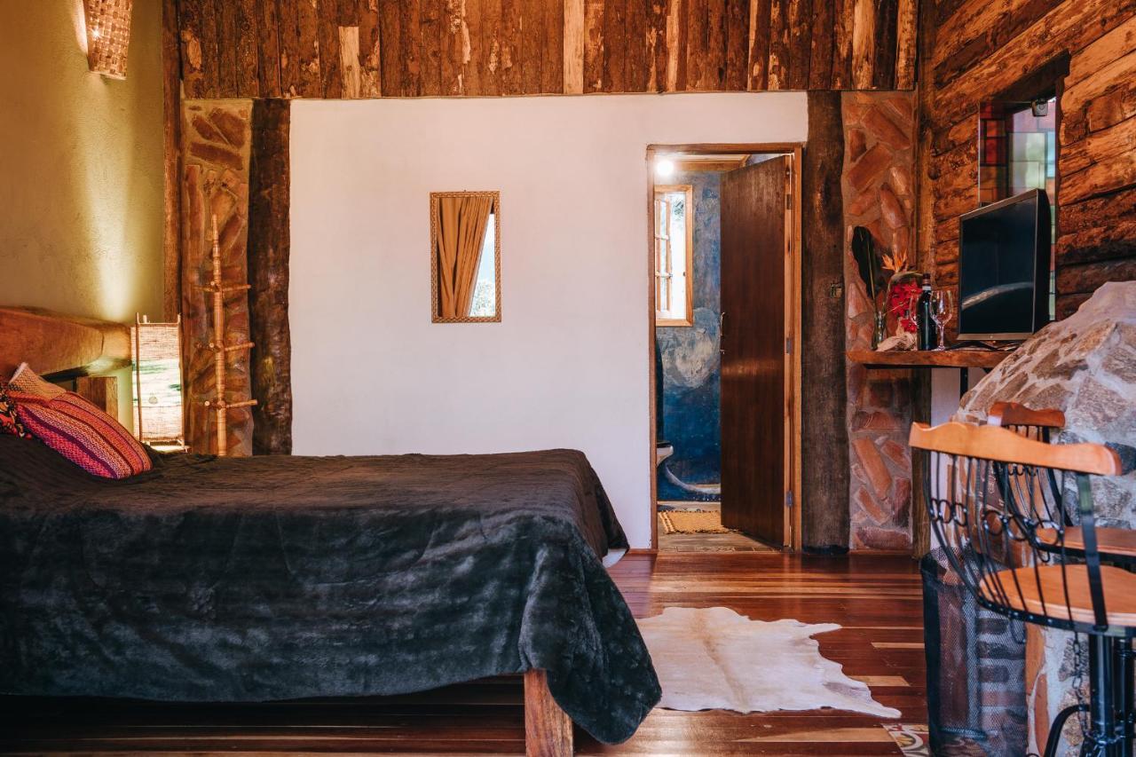 Chale Refugio Da Pedra Sp Villa Sao Bento do Sapucai Bagian luar foto